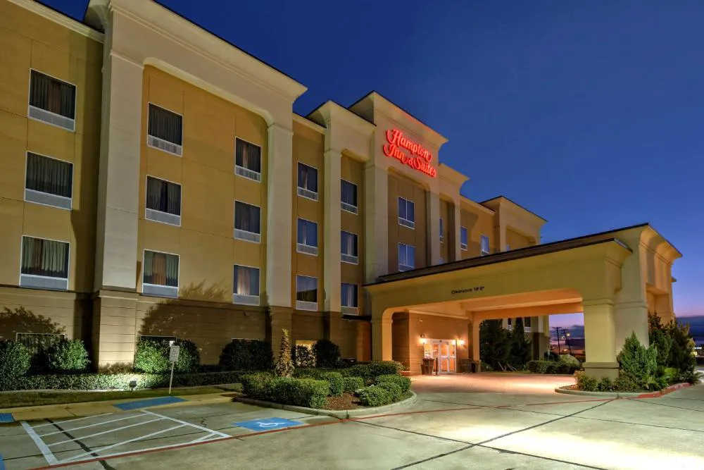 Hampton Inn Corsicana hotel hero