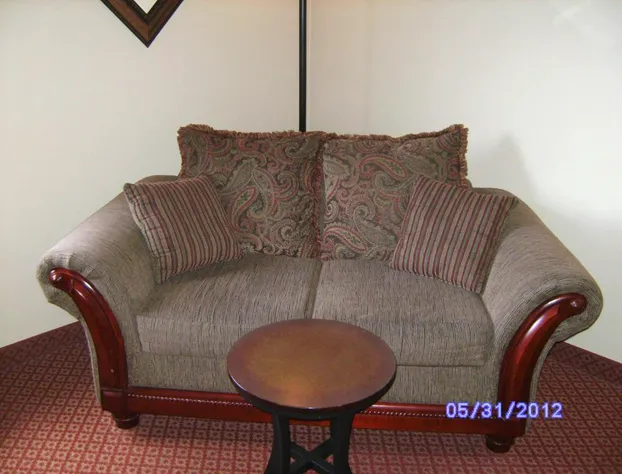 All American Inn and Suites hotel detail image 1