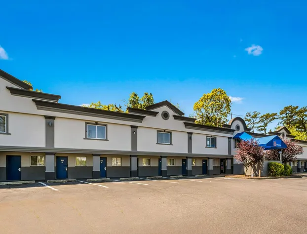 Motel 6 Toms River, NJ - Near Seaside Heights hotel detail image 1