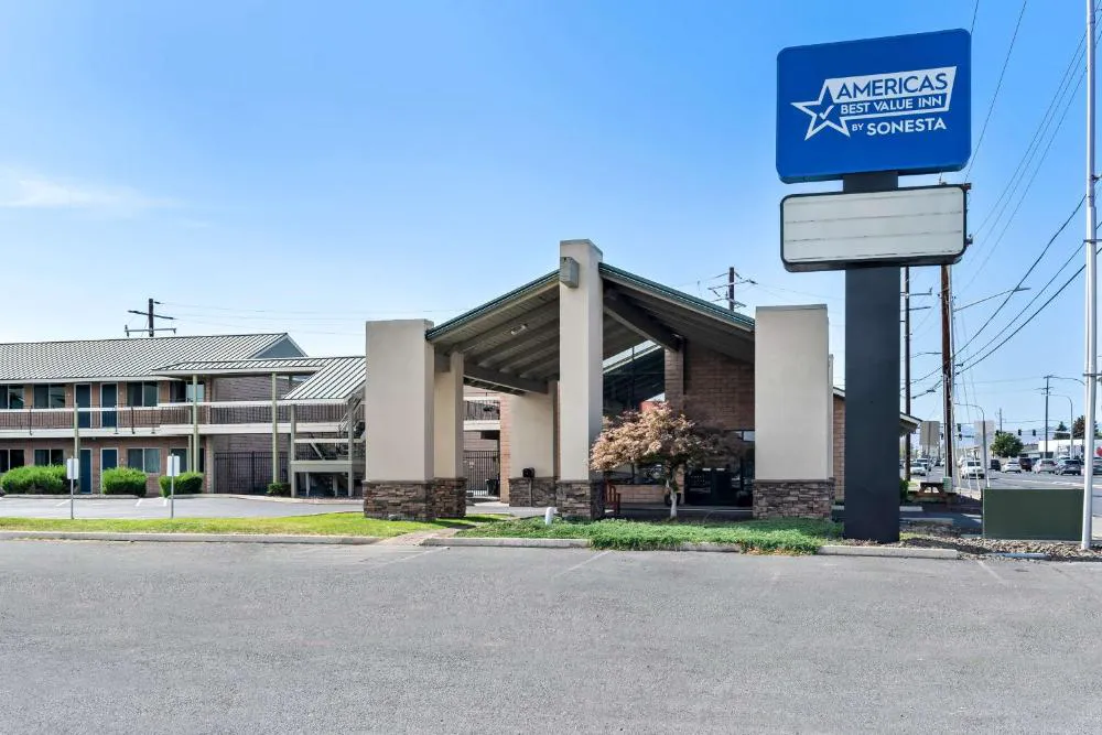 Americas Best Value Inn Yakima hotel hero