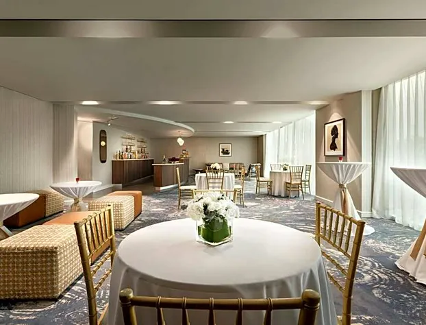 Twelve Midtown, Autograph Collection hotel detail image 3