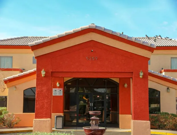 Budget Inn hotel detail image 3