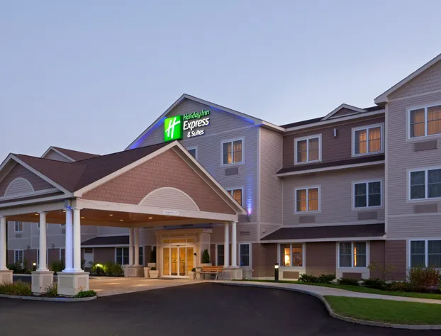 Holiday Inn Express Hotel & Suites Tilton - Lakes Region by IHG hotel detail image 1