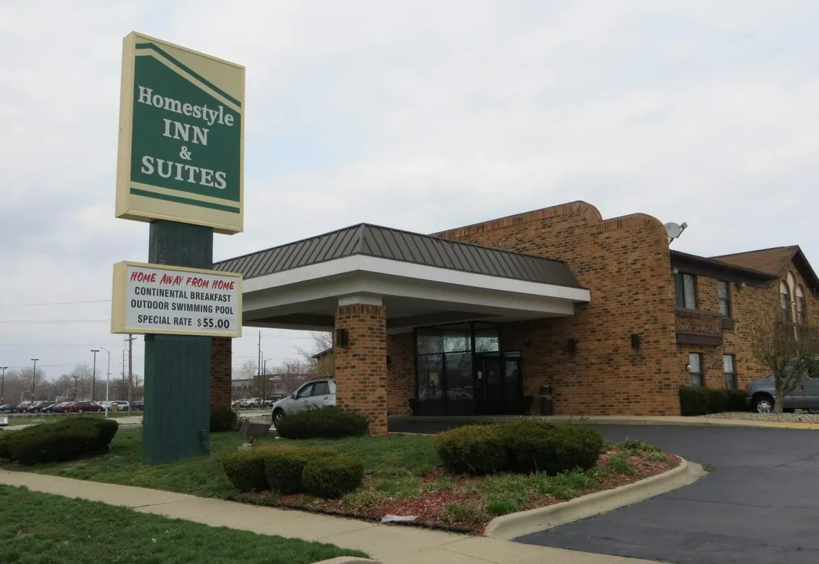 Homestyle Inn and Suites Springfield hotel hero