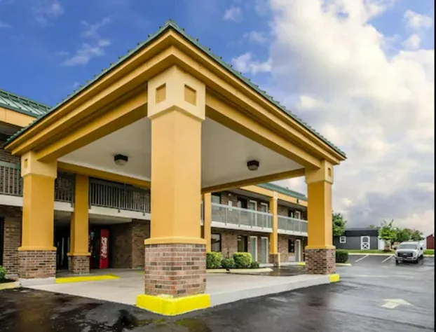 Quality Inn Franklin South hotel detail image 1