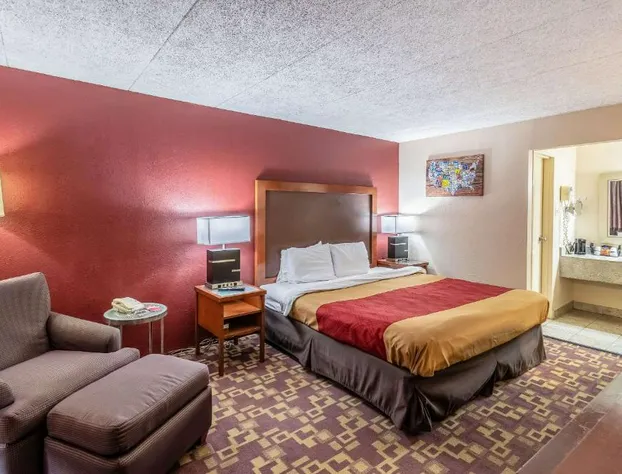 Econo Lodge Zanesville Downtown hotel detail image 3