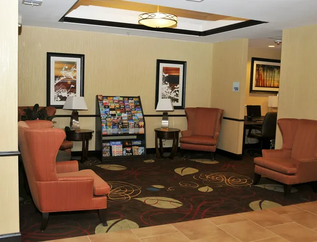 Holiday Inn Express & Suites Clinton by IHG hotel detail image 1