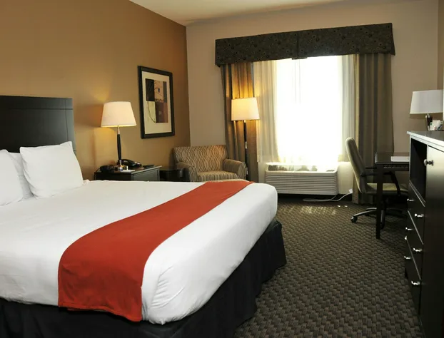 Holiday Inn Express & Suites Clinton by IHG hotel detail image 3