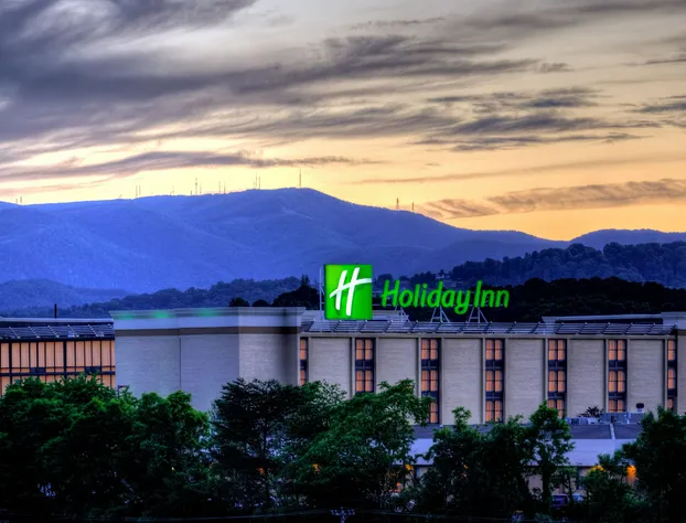 Holiday Inn Roanoke-Tanglewood-Rt 419&i581 by IHG hotel detail image 1