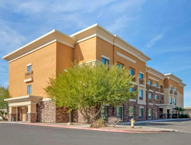 Comfort Suites Blythe hotel detail image 1