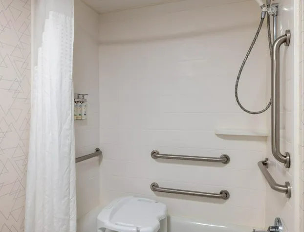 Holiday Inn Express Rochester South - Mayo Area by IHG hotel detail image 2