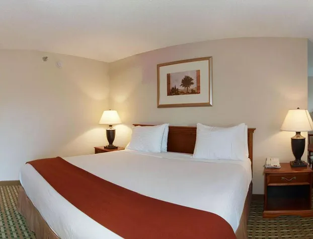 Baymont by Wyndham Cornelia hotel detail image 4