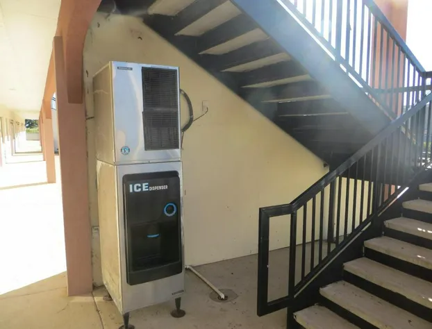 Americas Best Value Inn & Suites Hempstead Prairie View hotel detail image 2