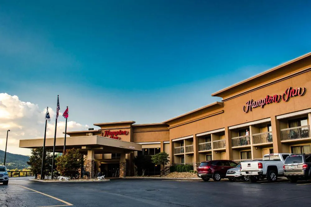 Hampton Inn Caryville-I-75/Cove Lake-State Park hotel hero