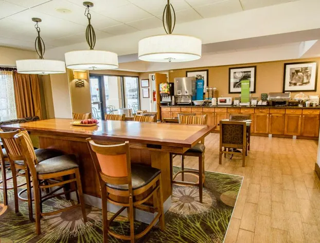 Hampton Inn Caryville-I-75/Cove Lake-State Park hotel detail image 4