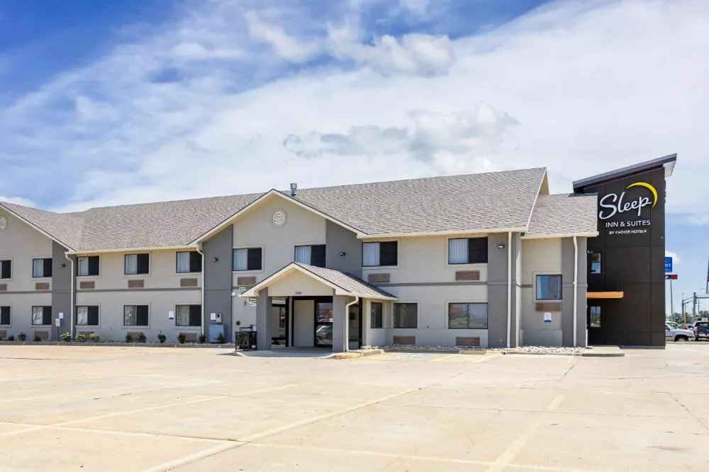 Sleep Inn & Suites Salina I-135 hotel hero