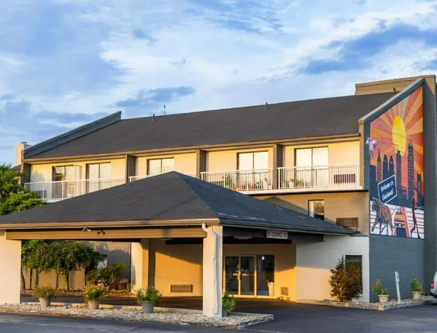 Days Inn by Wyndham Cincinnati East hotel detail image 2