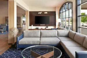 Courtyard by Marriott Waterloo St. Jacobs hotel detail image 1