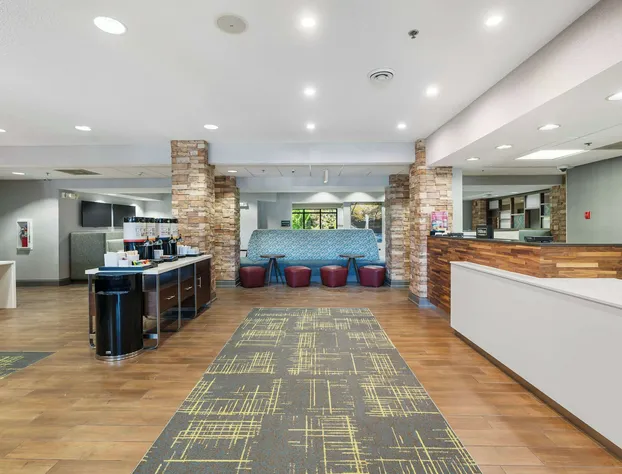 Hampton Inn Ottawa (Starved Rock Area) hotel detail image 3