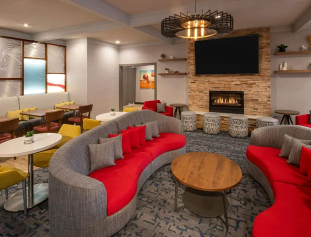 Holiday Inn Express & Suites Pullman hotel detail image 1