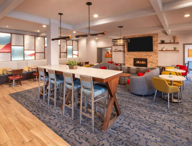 Holiday Inn Express & Suites Pullman hotel detail image 2