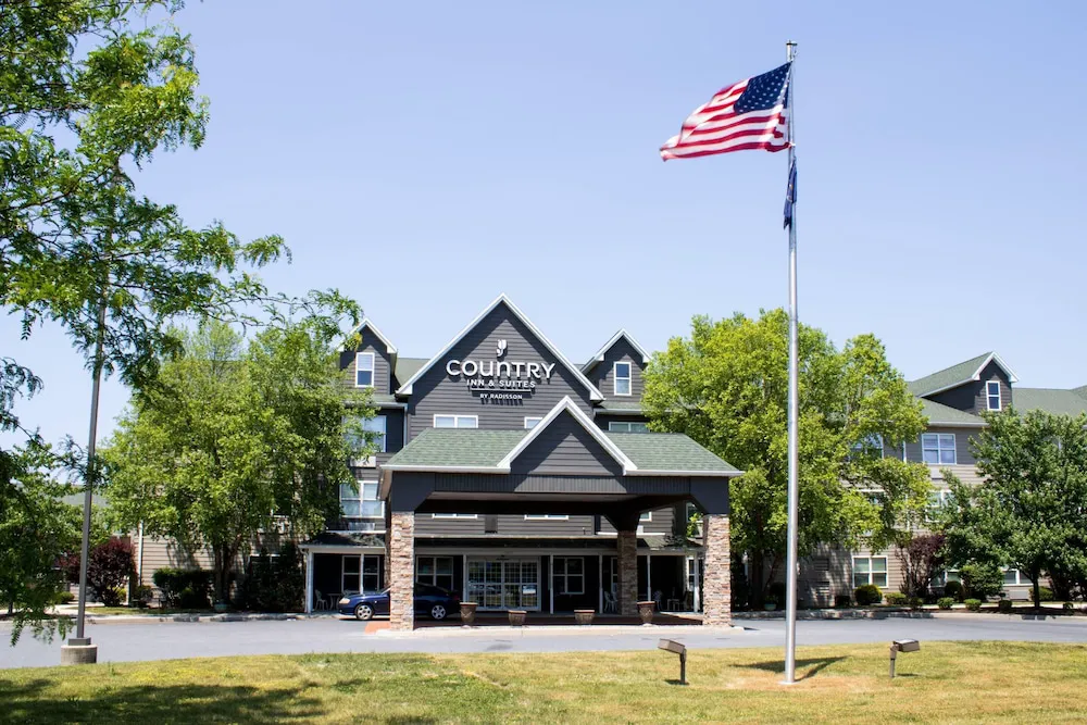 Country Inn & Suites by Radisson, Carlisle, PA hotel hero