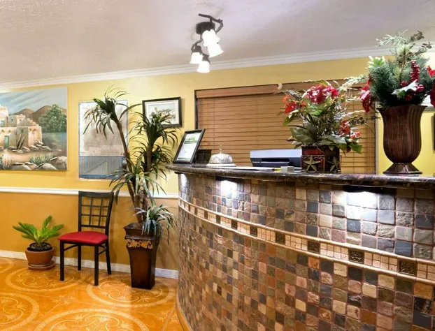 Super 8 by Wyndham Alamogordo/White Sands hotel detail image 3