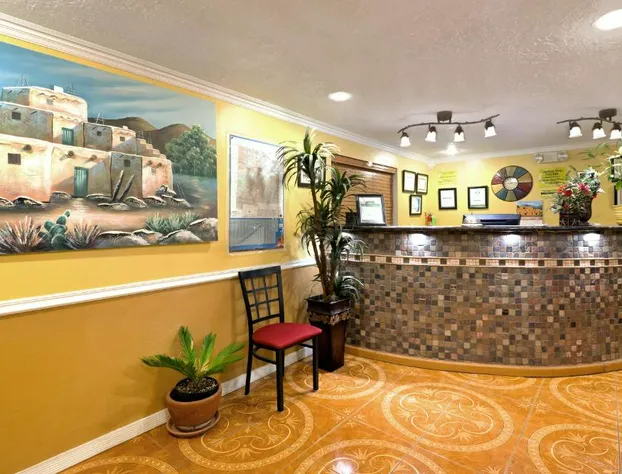 Super 8 by Wyndham Alamogordo/White Sands hotel detail image 3