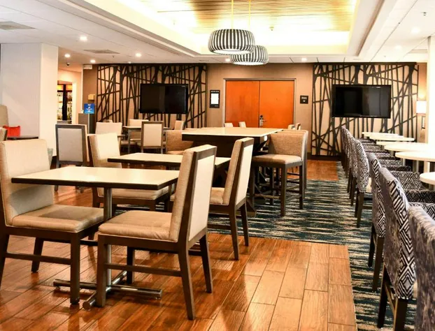 Hampton Inn Santee-I-95 hotel detail image 3