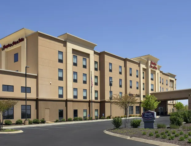 Hampton Inn & Suites Tupelo/Barnes Crossing hotel detail image 3