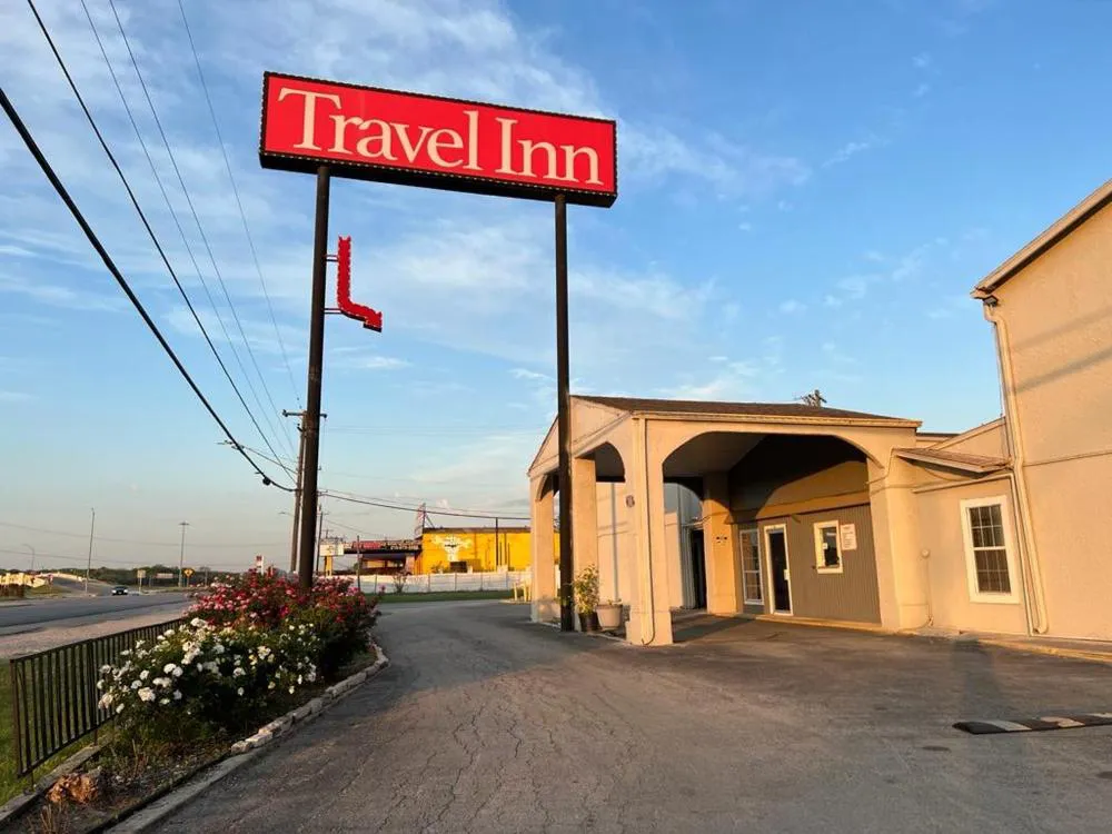 Travel Inn Lackland Seaworld hotel hero