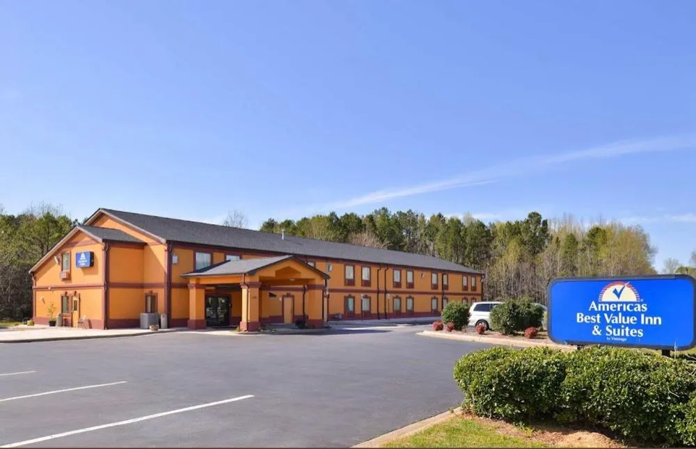 Americas Best Value Inn & Suites Albemarle hotel hero