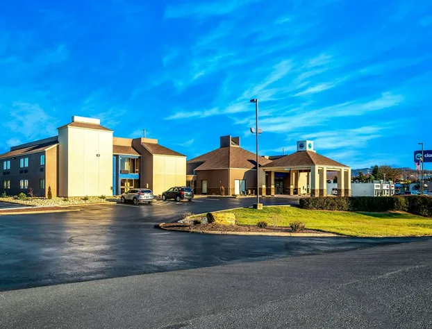 Clarion Pointe Harrisonburg hotel detail image 3