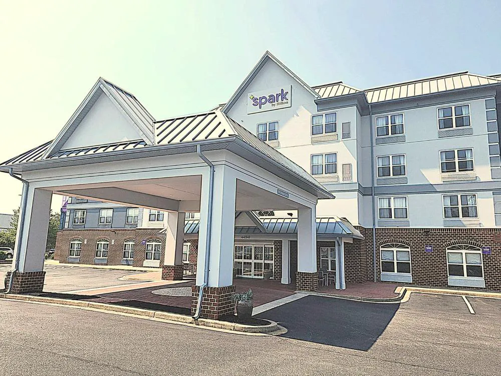 Spark by Hilton California Lexington Park hotel hero