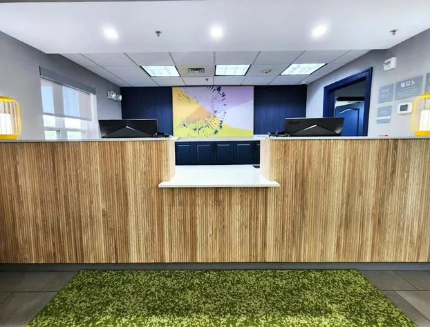 Spark by Hilton California Lexington Park hotel detail image 2