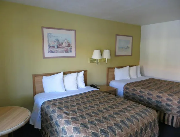 Travelodge by Wyndham Banning CA Near Casino/Outlet Mall hotel detail image 1