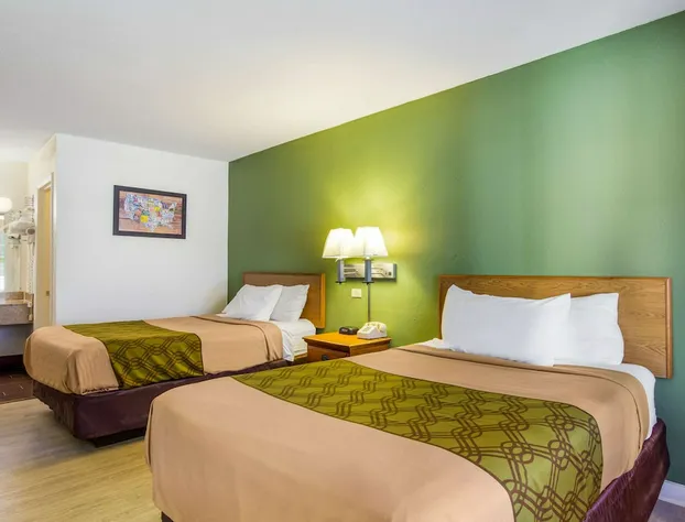 Econo Lodge Corbin hotel detail image 4