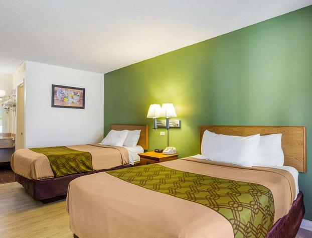 Econo Lodge Corbin hotel detail image 4