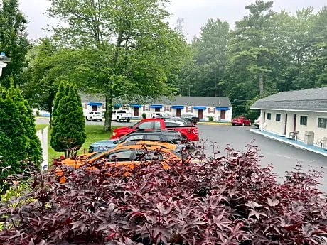 Rodeway Inn & Suites Brunswick near Hwy 1 hotel detail image 4