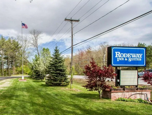 Rodeway Inn & Suites Brunswick near Hwy 1 hotel detail image 4