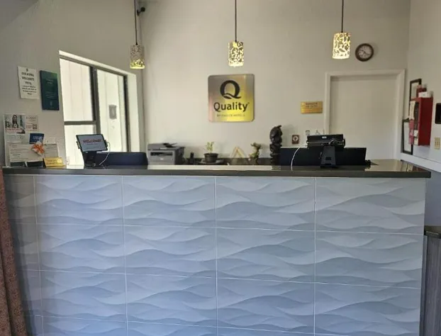 Quality Inn near Blue Spring hotel detail image 1