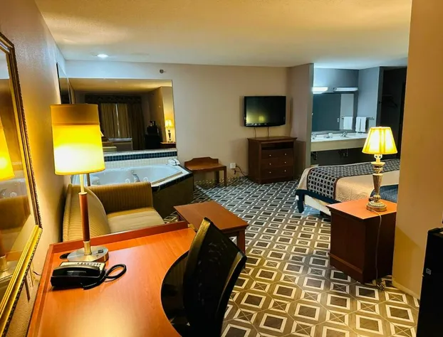 Royal Inn Suites hotel detail image 3