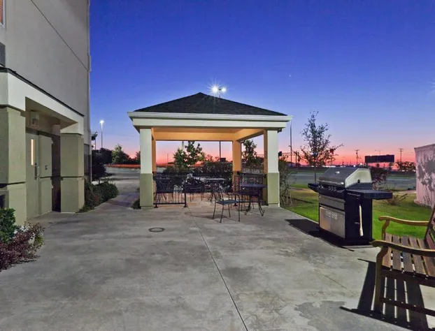 Candlewood Suites Wichita Falls at Maurine Street by IHG hotel detail image 1