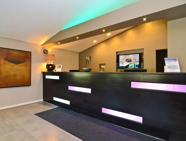 Lexington Inn & Suites NW Chicago Elgin hotel detail image 2