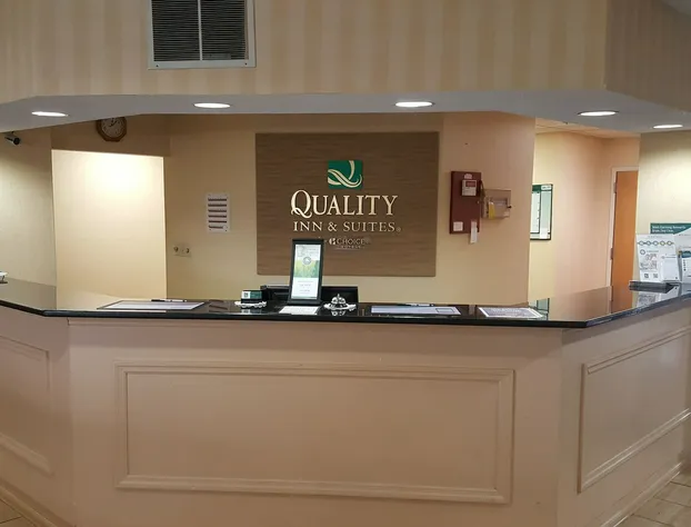 Quality Inn & Suites Near Amish Country hotel detail image 3