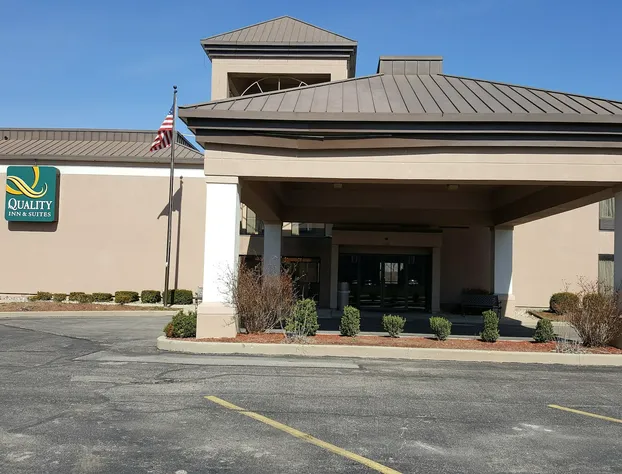 Quality Inn & Suites Near Amish Country hotel detail image 1