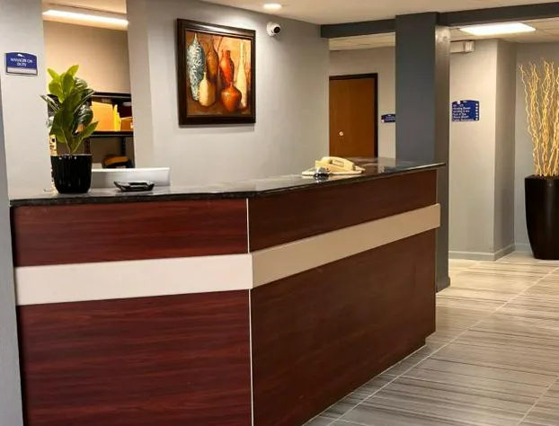 BlissPoint Inn & Suites, Northwood hotel detail image 1