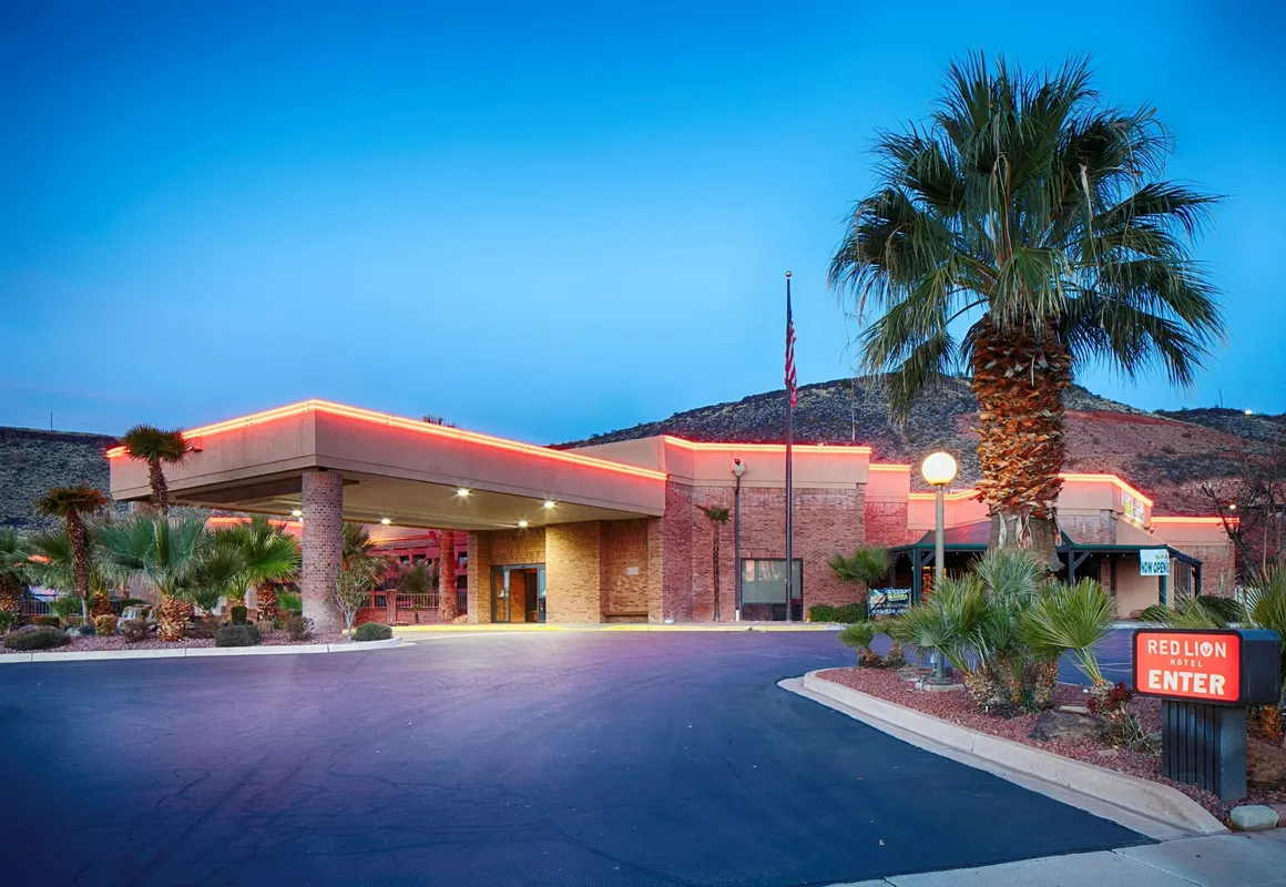 Red Lion Hotel & Conference Center St. George, UT hotel hero
