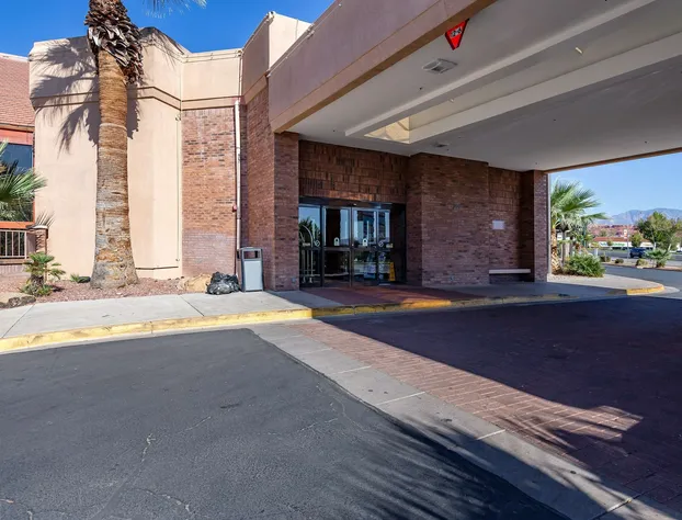 Red Lion Hotel & Conference Center St. George, UT hotel detail image 3