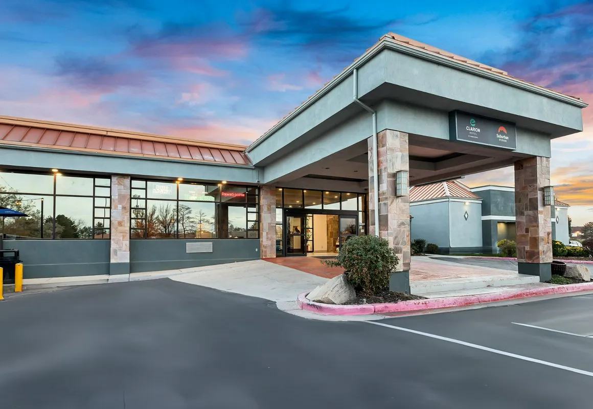 Clarion Inn Salt Lake City Airport hotel hero